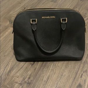 Cindy Dome Satchel in Black